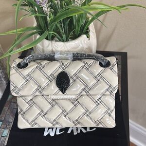 Elegant Cream and Black Woven Handbag